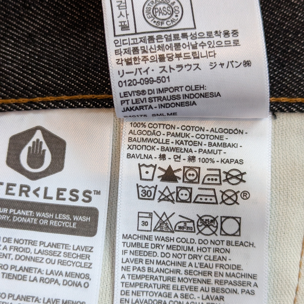 Levi's Men's Black Jeans - Picture 14 of 16